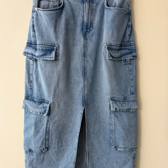 Pilcro Cargo Denim Midi Skirt, Front Slit, size 10, Stretch - Picture 4 of 10